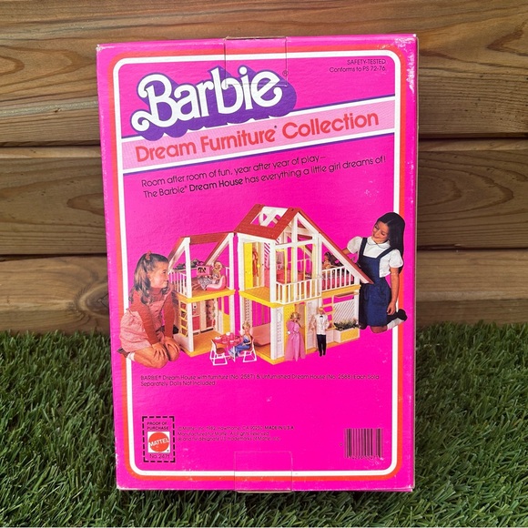 🔥VINTAGE 🔥RARE 🔥BARBIE still in packaging 1982 - Picture 2 of 7